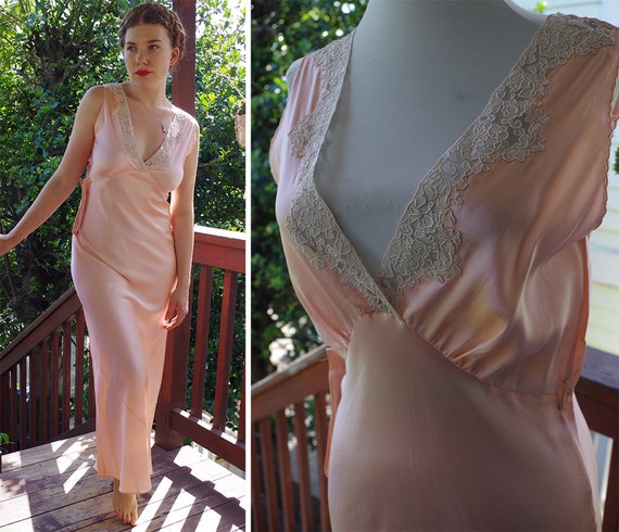 Great GATSBY 1930's Vintage Antique Pink Silk Wedd