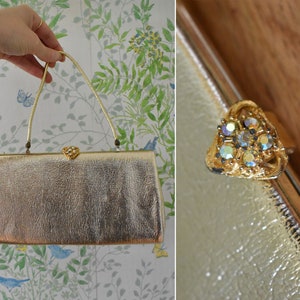 GOLDEN Shimmer 1950's 60's Vintage Shiny Gold Metallic Vinyl Clutch Bolso bolso con cierre de pedrería con joyas