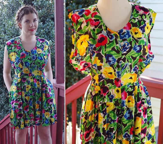 SUMMER Flowers 1990's Vintage Flirty Colorful Gre… - image 1
