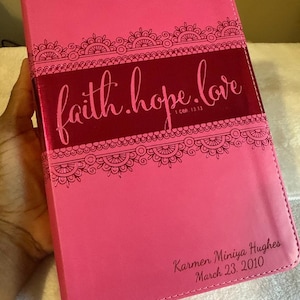 Personalized NIV, Bible for Teen Girls, Leathersoft, Pink, Printed Page Edges: Growing in Faith, Hope, and Love