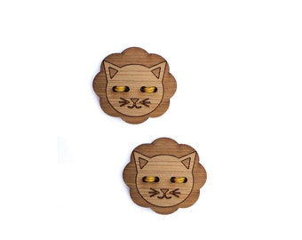 Little Lion Wood Button Set. Lion Buttons. King of the Jungle Buttons. Wood Buttons. Decorative Buttons. Cute as a button. Laser Cut Button.