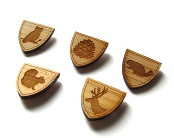 Set di pin di legno di cravatta. Set di 5. Pin di cravatta in legno. Pin di risvolto di legno. Pin di cravatta. Lapel Pin. Mens Pin Per. Boutonniere. per lui. Regalo degli sposi. Matrimonio.