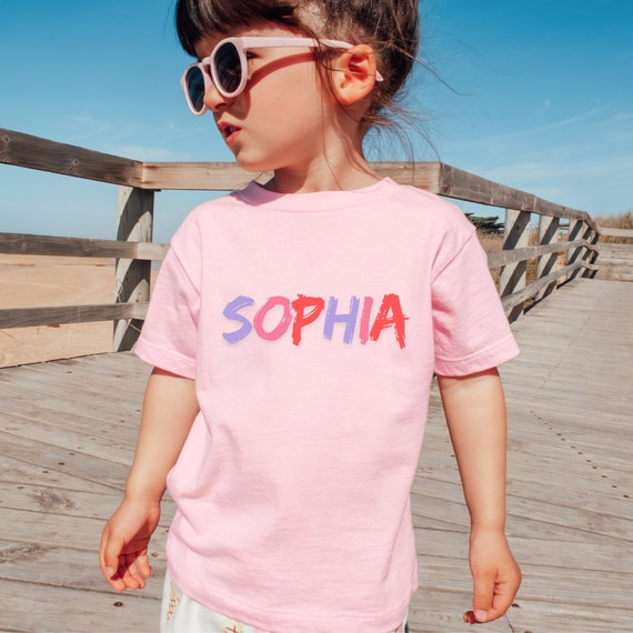 Personalisiertes T-Shirt Für Mädchen – Mit Namen & Anfangsbuchstabe (versch. Farben, 100% Baumwolle)