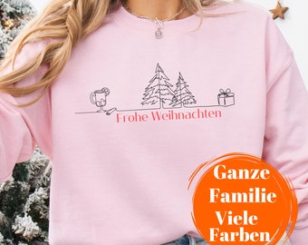 Unisex Christmas Sweater Women Men Unisex Family Christmas Sweater T-Shirt Merry Christmas Wreath Christmas Outfit Minimalist