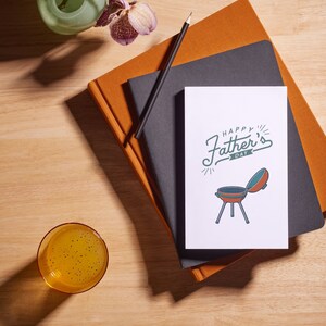 Carte imprimable Happy Father's Day Grill en téléchargement immédiat - Carte de fête des pères pliable - Intérieur vierge pour votre message personnel
