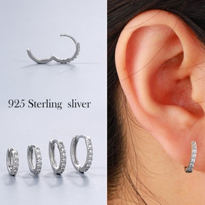 925 Sterling Silber Huggie Creolen, Pave CZ Edelsteine Silber Ohrringe, Zierliche klare kleine Creolen, zierliche Creolen, kleine Creolen