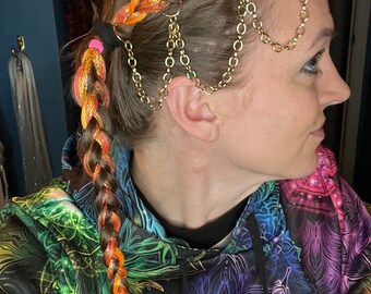 golden chain hair accessory