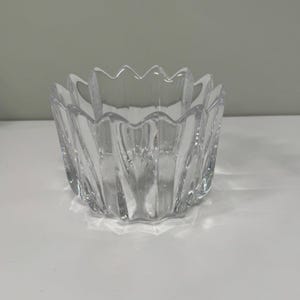 Orrefors (Sweden) Fleur large crystal bowl by Jan Johansson, signed to base