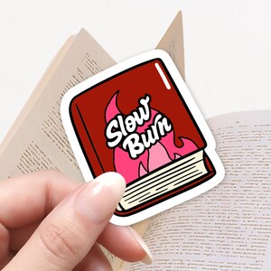 Adesivo de livro vermelho com queima lenta I Adesivo de romance picante fofo para amantes de livros, diários e Kindles I Adesivos literários