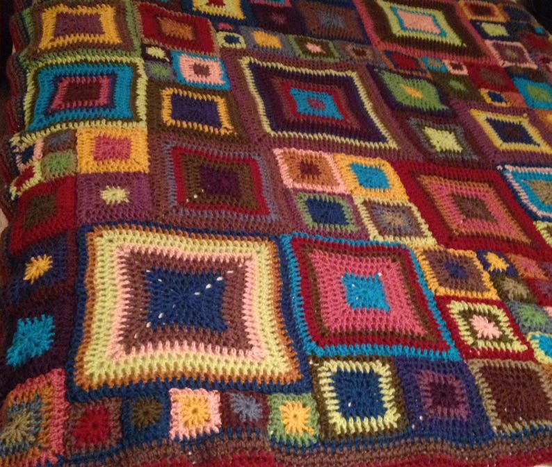 Babette blanket, Hand Crocheted blanket, Granny Square Blanket, Multi colored blanket, Queen size blanket image 6