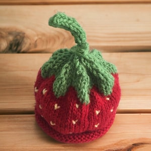 Strawberry Hat, Newborn Hat, Toddler Hat, Baby Hat, Child Hat, Roll Brim Hat, Knit Hat, Beanie, Customizable!