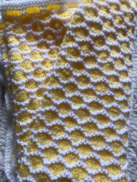 Baby Blanket Bee Blanket Honeycomb Blanket Yellow and White Blanket Super Cozy and Snuggly Baby Blanket Etsy Canada
