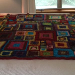 Babette blanket, Hand Crocheted blanket, Granny Square Blanket, Multi colored blanket, Queen size blanket image 3