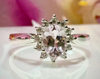 Natural Morganite (7x5mm 0.67 ct) Simulated Diamond Ring, Engagement Ring, Promise ring, Anniversary Ring, Gift for her
