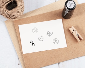 Sello autoentintable pequeño con monograma personalizado, muchos diseños para elegir, personalice el sello con su propio logotipo para la tarjeta de fidelización.