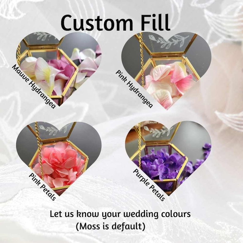 K&ouml;nnte beinhalten: Vier sechseckige Glasboxen mit goldfarbenen Metallrahmen, die verschiedene florale F&uuml;llungen enthalten, beschriftet mit Custom Fill, Mauve Hydrangea, Pink Hydrangea, Pink Petals und Purple Petals. Der Text lautet: Let us know your wedding colours (Moss is default).