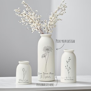 Modern Minimalist Vase Personalized Ceramic Creation Wildflower Line Drawing Custom Text Engraving Multiple Size Options Beautiful Home Decoration Elegant Desk Accessory Unique Display Piece Wedding Gift Idea Anniversary Present Custom