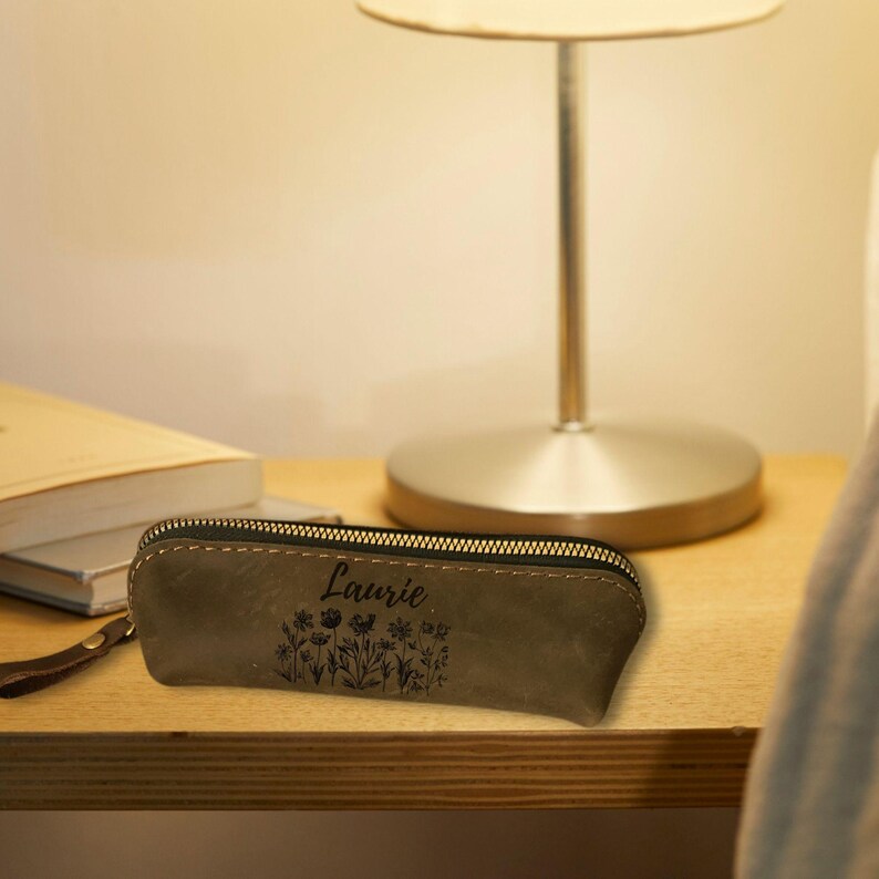 Sophisticated leather gift for husbands, teachers, and handymen for birthdays or special occasions.