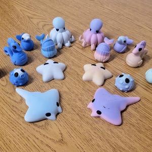 3D Printed Chubby Sea Animal Figures: Kid-Safe Desk Decor