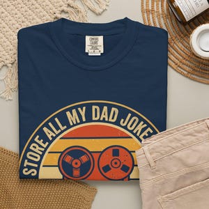 Maglietta divertente con battuta da papà, maglietta retrò Dad-A-Base, maglietta vintage con database tecnologico, regalo per la festa del papà per programmatori, maglietta retrò con tramonto da uomo