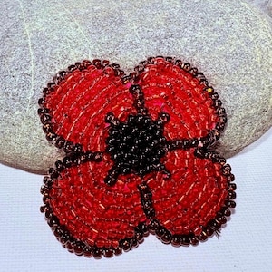 Handmade Beaded Poppy | Floral Brooch | Remberance day Veteran pin| Native First Nations Beaded Poppy pin brooch | Forever Poppy Pin | Gift
