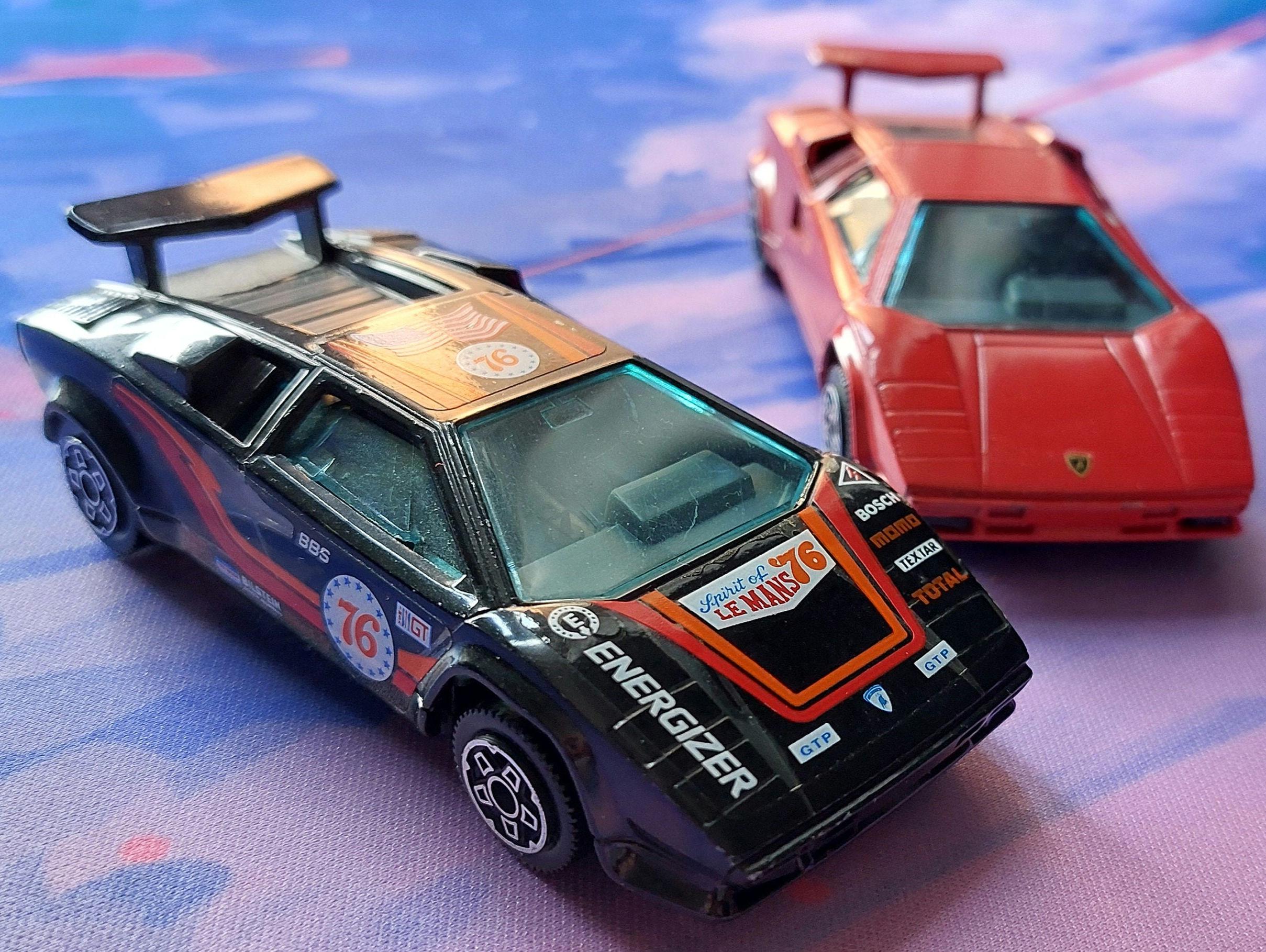 Rare Vintage Collectable Bburago Burago X2 Lamborghini Countach
