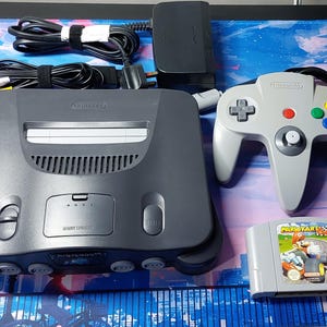 Rare Vintage Nintendo N64 Console NUS-001 (EUR) Bundle Lot With