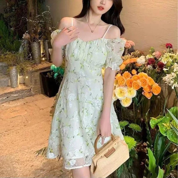 Floral Embroidery Dresses Female French Temperament Light Green Mini Dress Women Summer Sweet Fresh Puff Sleeve Dress