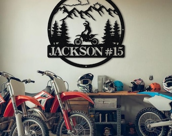Arte de pared de metal personalizado para exteriores con diseño de motocross, letrero de metal con nombre de motociclista, regalo para niños