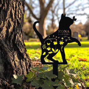 Pet Garden Decor,Pet Metal Sign,Cat Memorial Stake,Cat Name Sign with Stake,Custom Metal Cat Grave Marker,Yard Stake,Pet Loss Gift,Cemetery