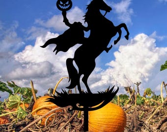 Headless Horseman Metal Yard Stake, Halloween Garden Stake, Halloween Garden Art, Spooky Decor, Outdoor Halloween Decor, Halloween Gifts