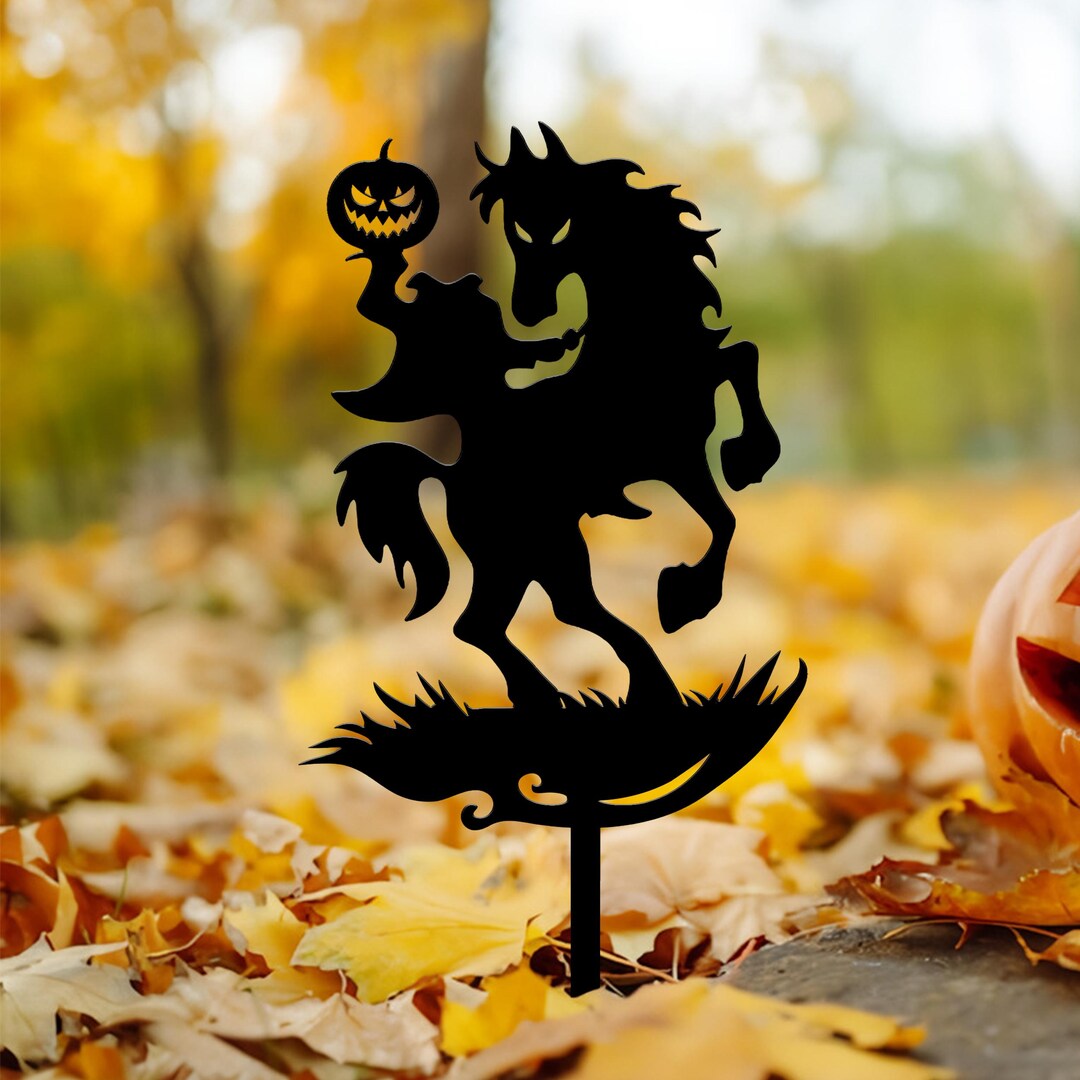 Headless Horseman Metal Yard Stake, Halloween Garden Stake, Halloween Garden Art, Spooky Decor, Outdoor Halloween Decor... 
