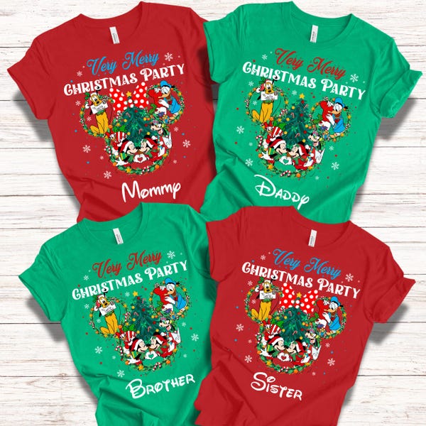Camiseta navideña familiar personalizada de Disney 2026, Camiseta navideña de Disney 2026, Camisetas navideñas a juego, Camiseta de Disneyland "Muy Feliz Navidad",