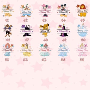 K&ouml;nnte beinhalten: Eine Sammlung von Disney-Charakterdesigns, jeweils mit dem Text "Disney Trip" und einer Nummer. Zu den Charakteren geh&ouml;ren Pluto, Goofy, Minnie Mouse, Mickey Mouse, Simba, Biest, Maleficent und verschiedene Prinzessinnen. Die Designs sind auf rosa Hintergrund.