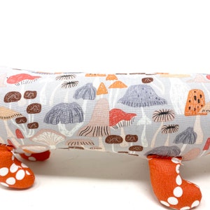 Peluche viennoise pour chien, peluche pour enfants et adultes, peluche teckel champignons image 3