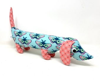 Wiener Dog Stuffie, pluche voor kinderen en volwassenen, teckel Plushie Moth Print