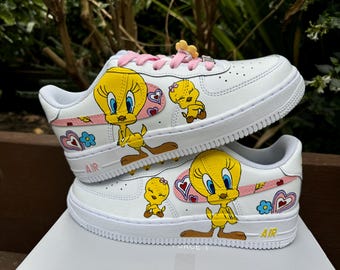 Hand Painted Air Force 1 Sneakers: Tweety Bird Cartoon Shoes AF1 white personalized gift design wedding fashion trainers anime shoes