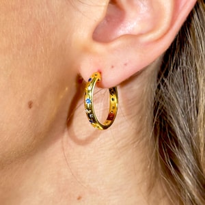 Delicate Gold Star & Moon Hoop Earrings – Celestial Huggie Hoops – 18k Gold Plated Minimalistic Star Earrings – Zodiac Cosmic Jewelry