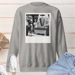 Alien at the Taquero Sweater, Alien wants tacos Sweater, Mexican Gift Ideas, Latino Gifts, Gifts for Taco Lovers, Foodie Gift Ideas, Taquero