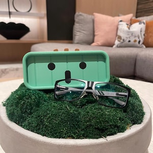 FFXIV Cactuar Eye Glasses Holder, FF14 3D Printed Glasses Accessory, Cactus Inspired Valet Tray, PC Desk Organizer, Cozy Gamer Decor