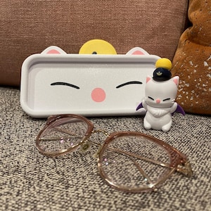 FFXIV Moogle eye glasses holder, Cute FF14 3D printed Final Fantasy mog valet tray, cozy gamer accessories and decor