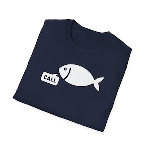 Funny Poker Fish Shirt - Call Poker T Shirt for Texas Hold&#39;em Players - Poker Humor Gift for Men Dad Husband or Boyfriend