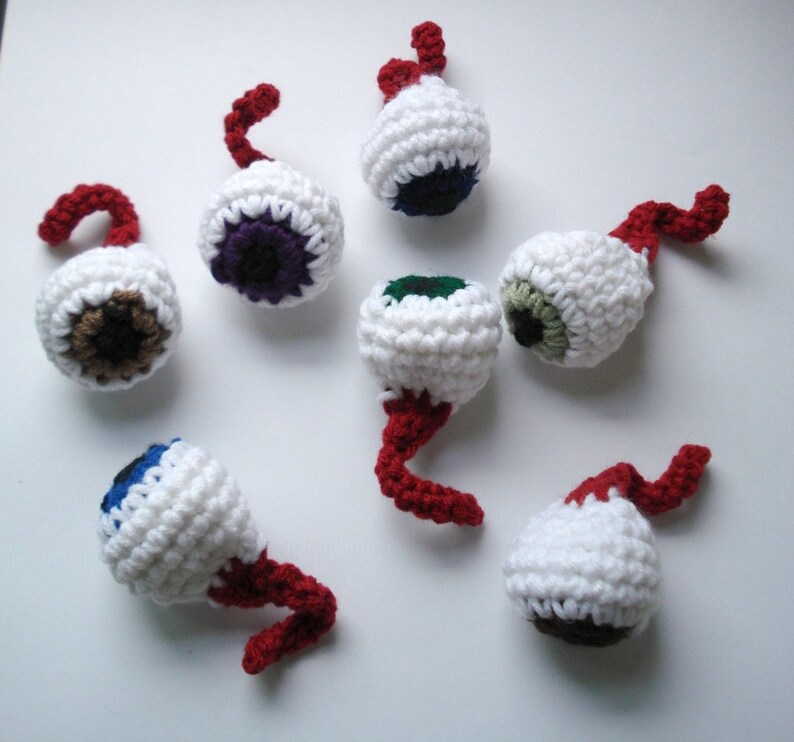 Crocheted Eyeball Cat Toy with catnip, choose your color image 4