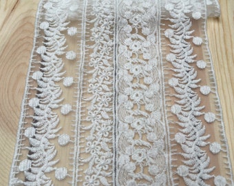 Embroidered  Lace Trim Vintage Inspired Design 2 Yards/6"