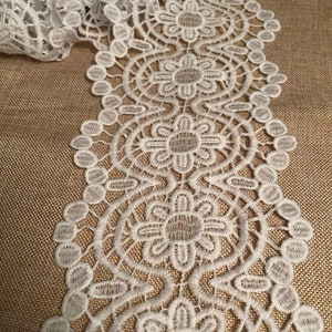 Cotton Lace Trim Floral Design 1 Yard