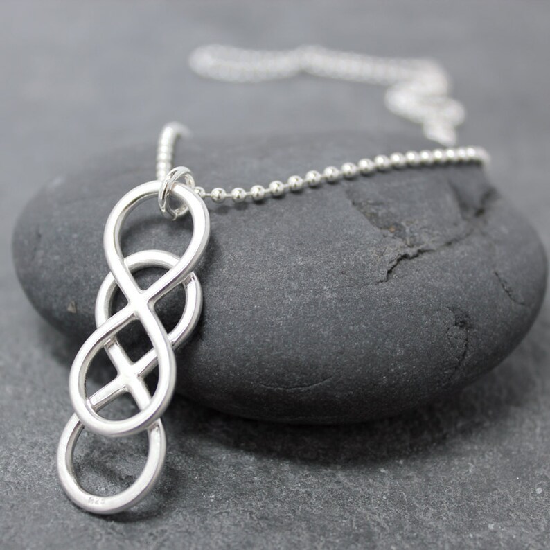 DOUBLE INFINITY Necklace for men image 3