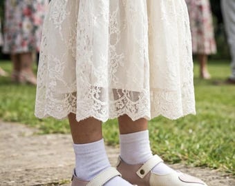 Zapatos Mary Jane de piel italiana de edición limitada, estilo bailarina blanca.