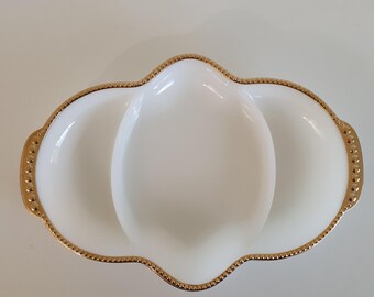 ヴィンテージ ファイヤーキング ミルクガラス皿 - Etsy 日本