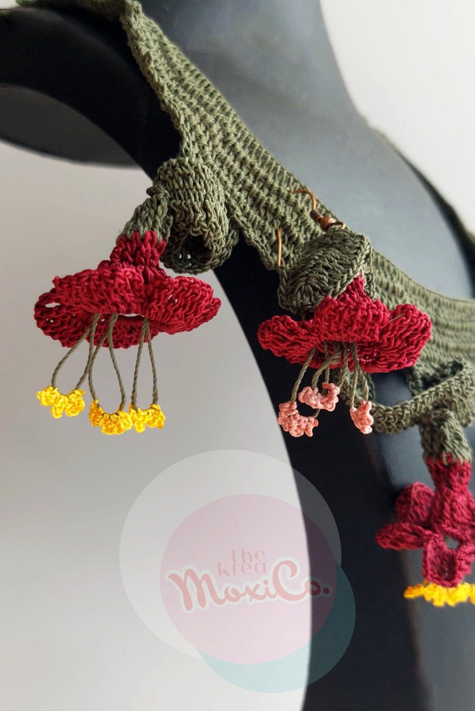 Elegance Embodied Silk Thread Needle Lace Jewelry Set Handmade, Turkish Oya Necklace, Flower