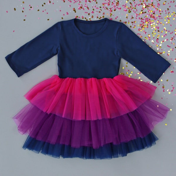 Robe de demoiselle d'honneur en tulle bleu marine - tenues d'anniversaire de princesse, robe de soirée duveteuse pour des occasions spéciales, cadeau pour fille, bouquetière digne des tours